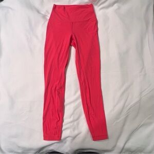 Lululemon Align High-Rise Pant 25"
Lip Gloss Size 4